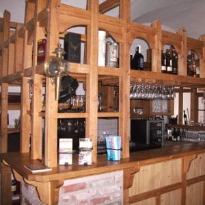 Fachwerk-Bar mit Tresen - Zimmerei Leipzig